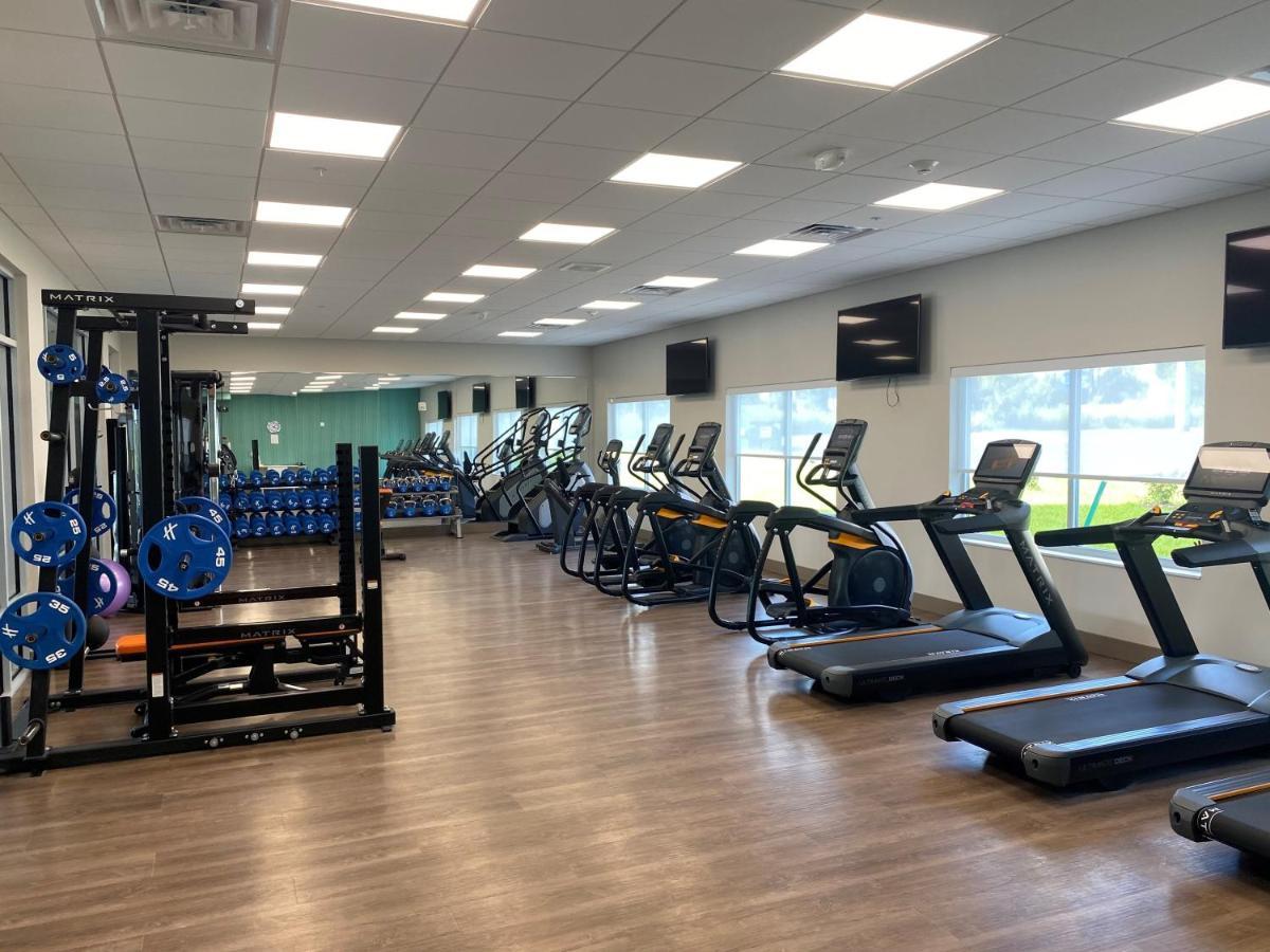 Express & - Madison West - By Ihg
