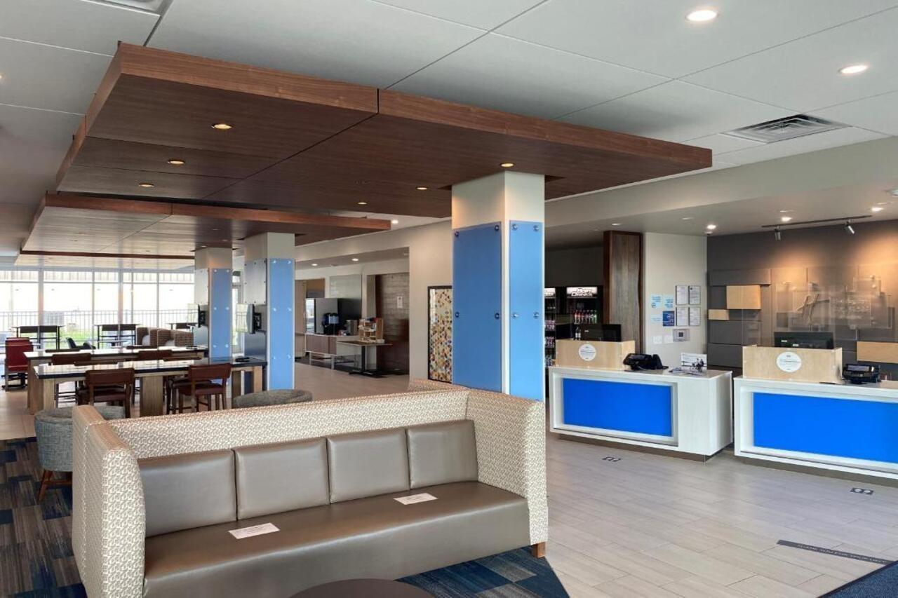 Express & - Madison West - By Ihg 3*